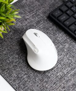 Alternative view of Anitech Dual Function Mouse W230-WH Ergonomic design
